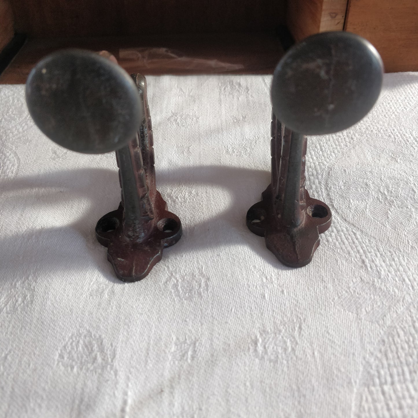 Patères en fonte