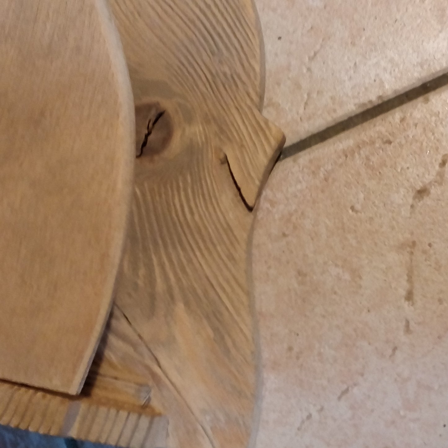 Étagère d'angle