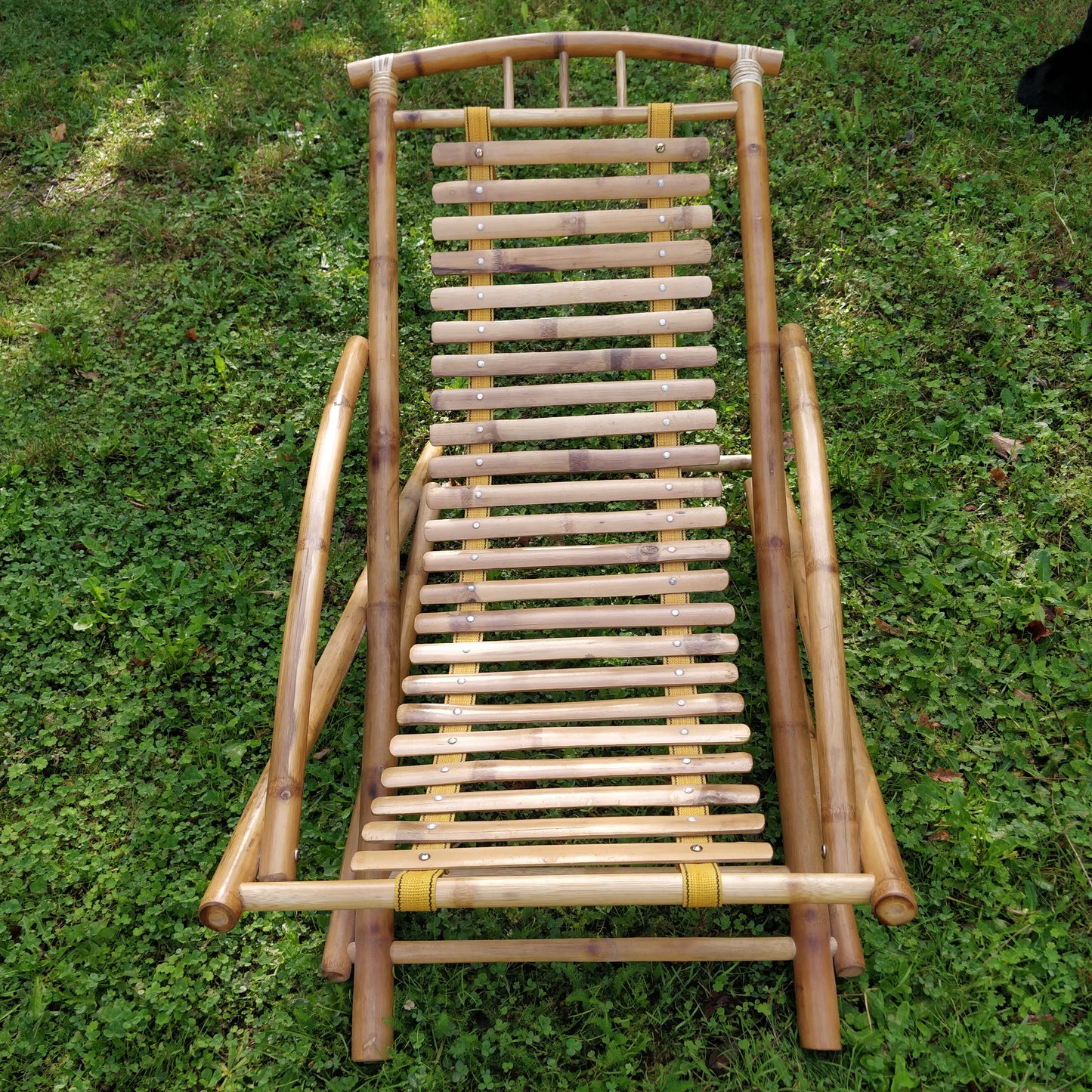 Chaise longue en bambou