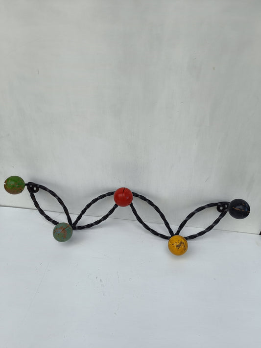 Porte manteau cinq Boules vintage