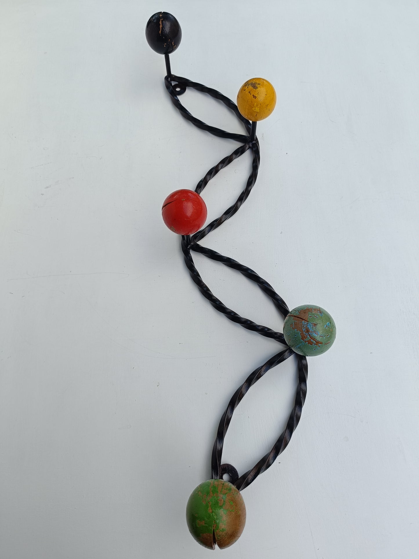 Porte manteau cinq Boules vintage