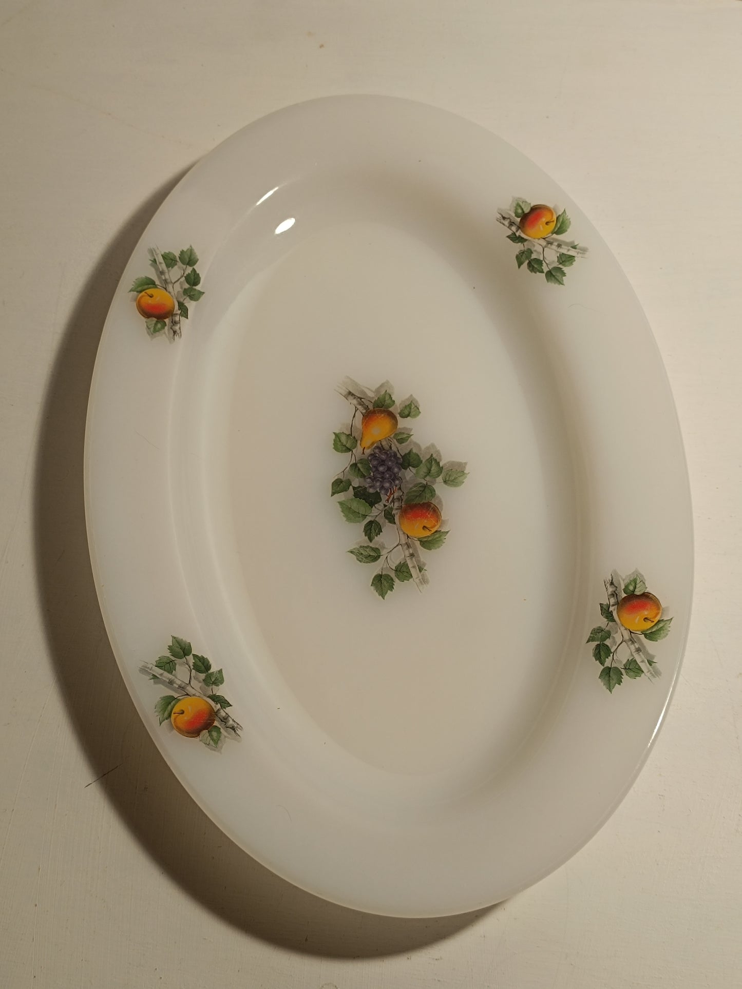 Plat de service année 70 ARCOPAL.