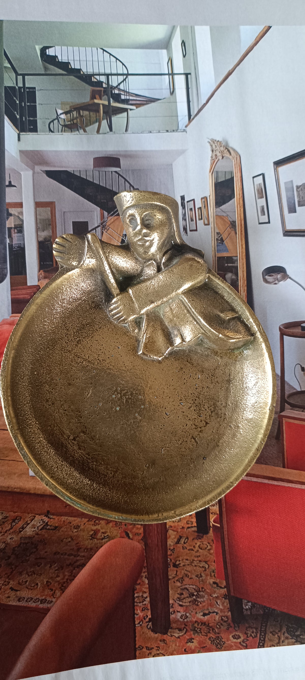 Coupelle vide-poche en bronze à l'effigie de Guignol — figure lyonnaise