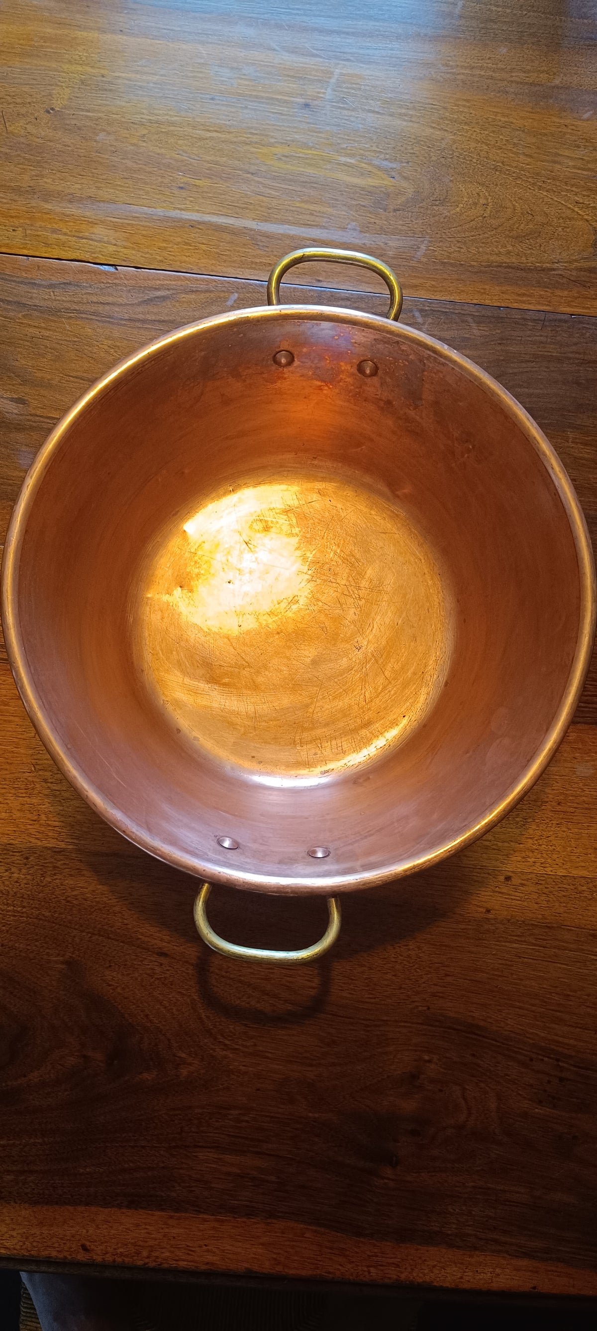 Bassine à confiture en cuivre.