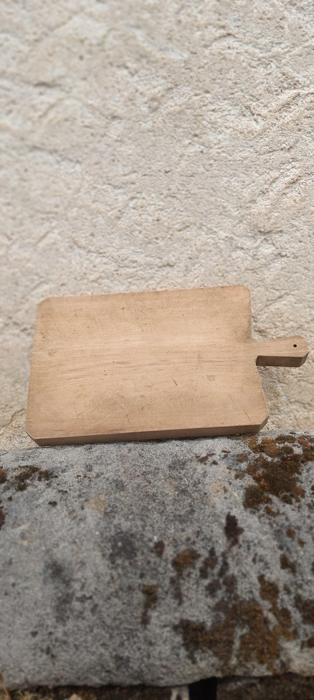 Billot de cuisine ancien, planche à découper vintage en chêne