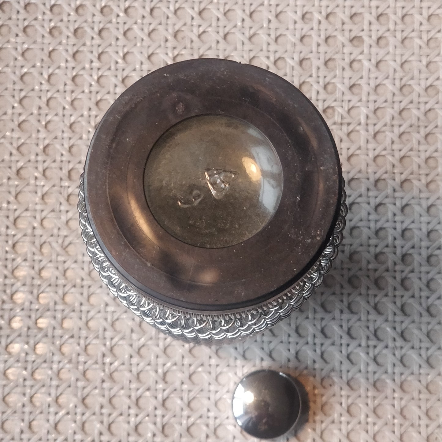 Shaker cocktail milieu du XXe siècle