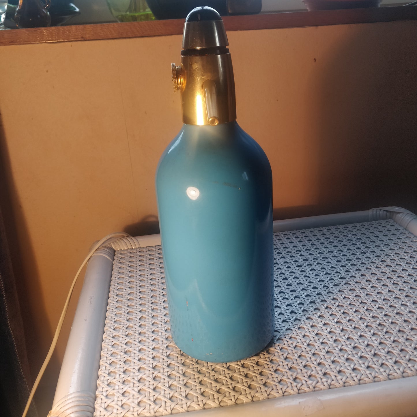 Auto-Siphon Paris.